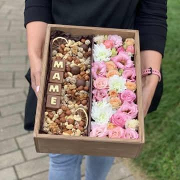 Цветы и сладости "Дубай"