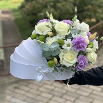 Цветы в коробке люлька "Радость"