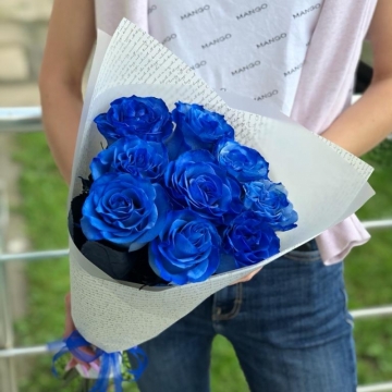 Букет из синих роз "Валери"