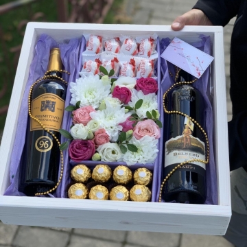 Цветы и сладости "Атланта"