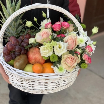 Цветы и фрукты "Люксембург"