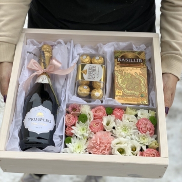 Цветы и сладости "Позитив"