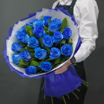 Букет из синих роз "Адель"