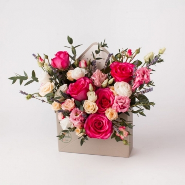 Цветы в конверте "Лия"